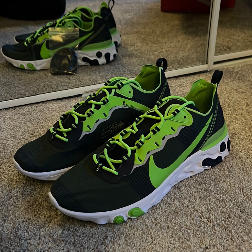 Seahawk Nike Shoes
